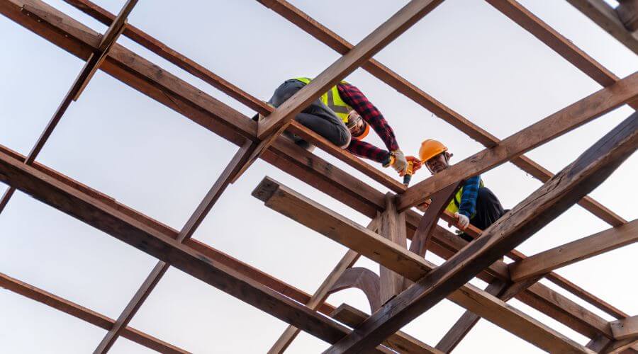 Professional residential roofers in Cayuga, ND